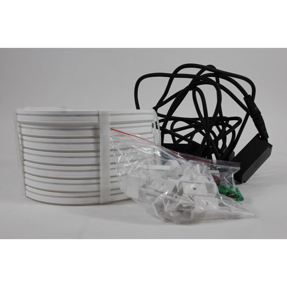 LIFX LIGHTING - Picture 3 of 3